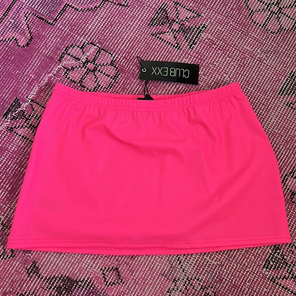 Club exx pink reflective mini skirt size small - Picture 6 of 6